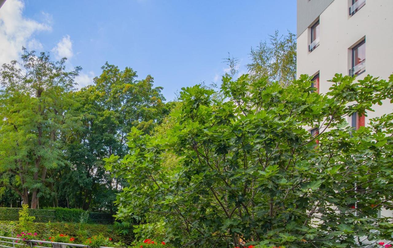 Hotel Cis Paris Kellermann Exterior foto